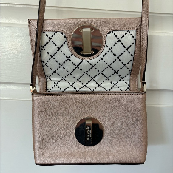 Kate Spade Crossbody - Picture 4 of 7